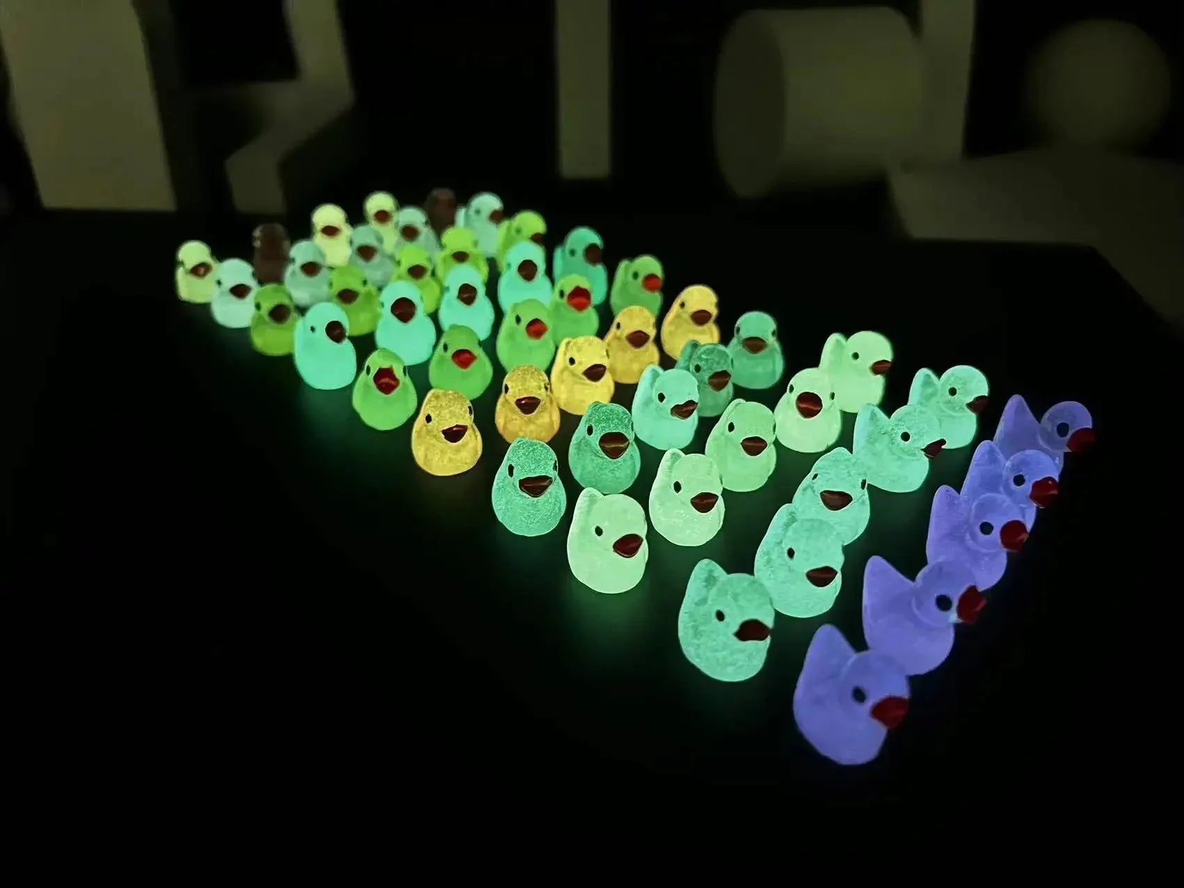 Glowing Mini Resin Ducks – Perfect for Microlandscape - Image 5