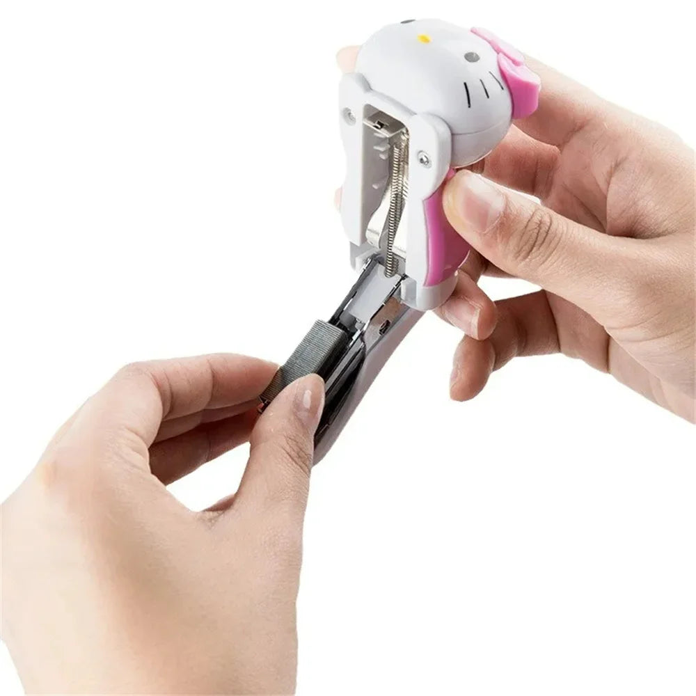 Sanrio Hello Kitty Staplers Set – Kawaii Cartoon Stationery for Students - Image 5