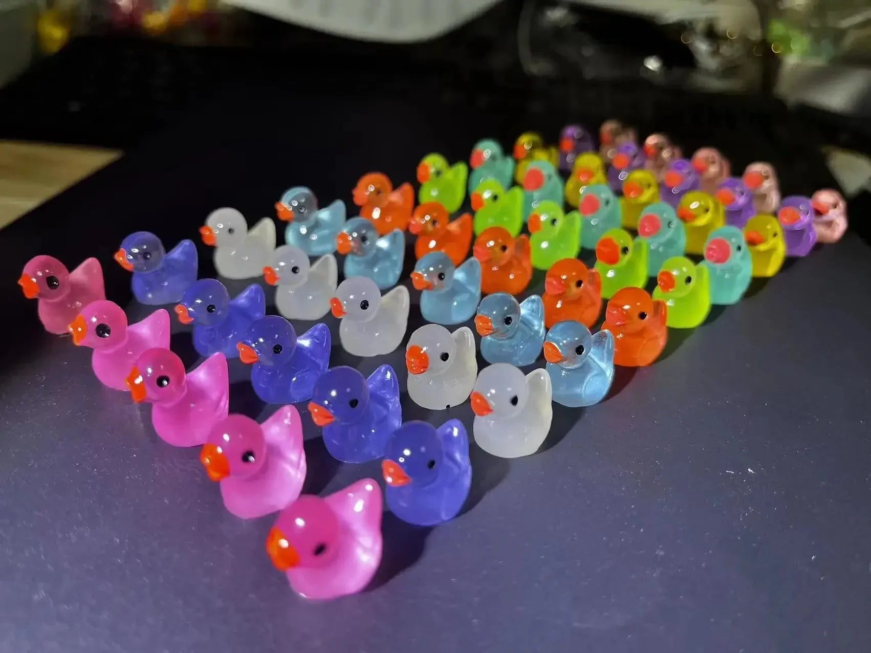 Glowing Mini Resin Ducks – Perfect for Microlandscape - Image 4